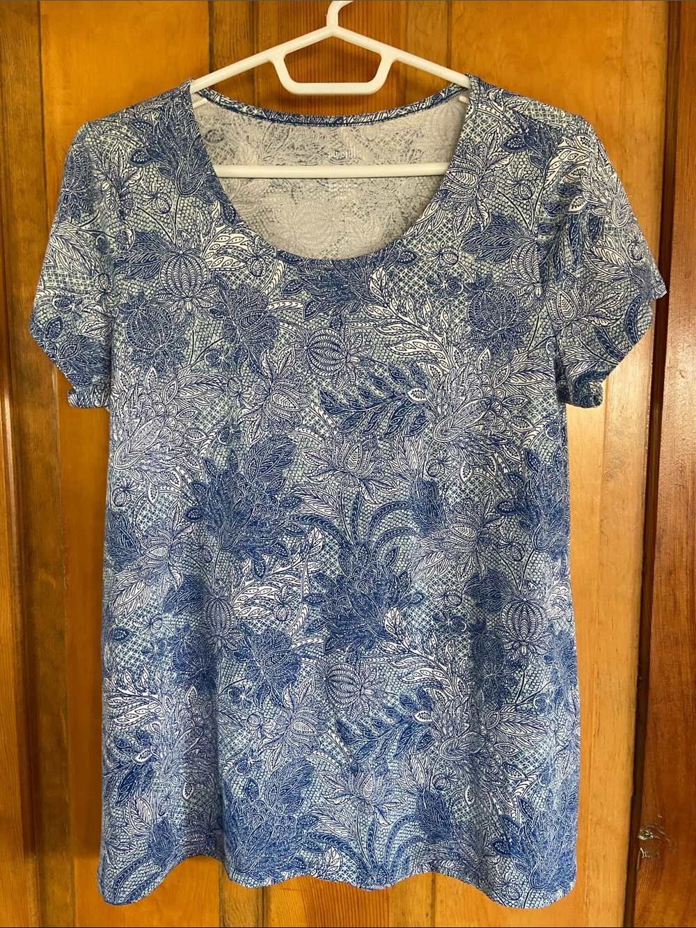 J. Jill Blue & White Floral Scoop Neck Tee